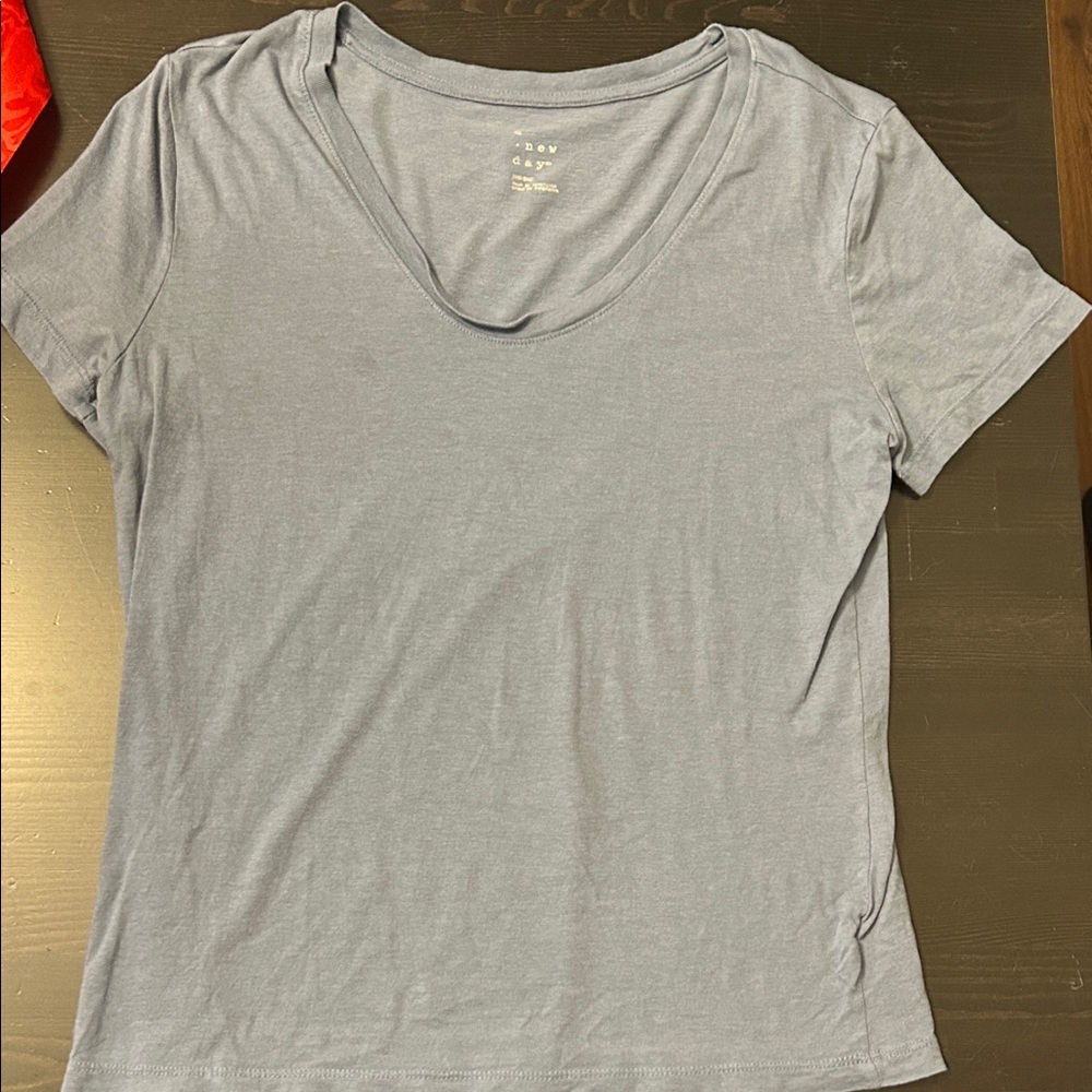 GAP Light Blue Short Sleeve Tee